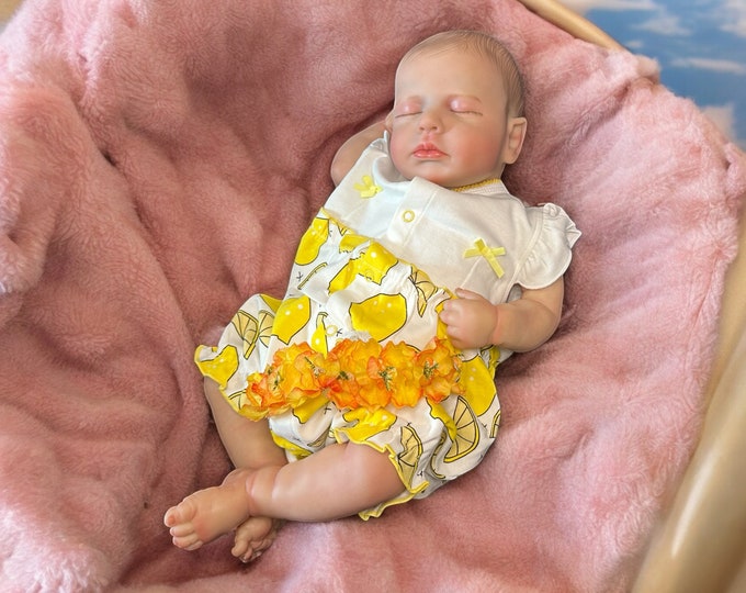 Lifelike Reborn Baby Doll 20” 2 to 8 Pounds