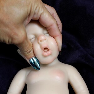 Silicone Baby Doll Full Body Reborn Preemie 13" 2.3lbs Platinum Silicone Dolls Realistic Real Lifelike Weighted Babies Ecoflex Bathtub Baby