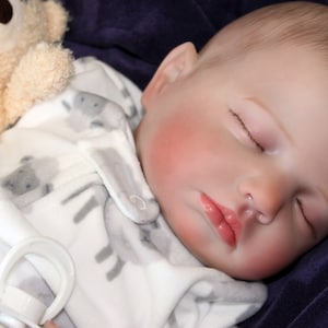 8 Pounds Weighted Newborn Lifelike Reborn Baby Doll 20 inch Baby Girl/Boy Soft Heavy Baby Dolls For Children Child Friendly First Play Dolls