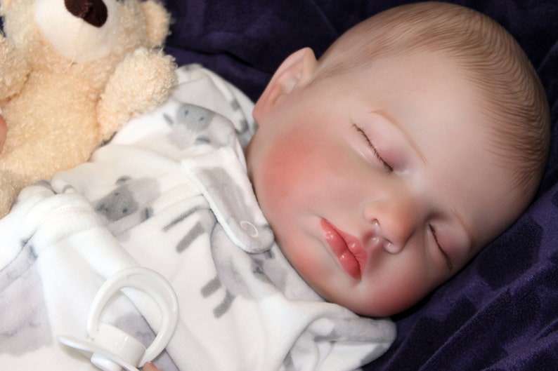 8 Pounds Weighted Newborn Lifelike Reborn Baby Doll 20 inch Baby Girl/Boy Soft Heavy Baby Dolls For Children Child Friendly First Play Dolls