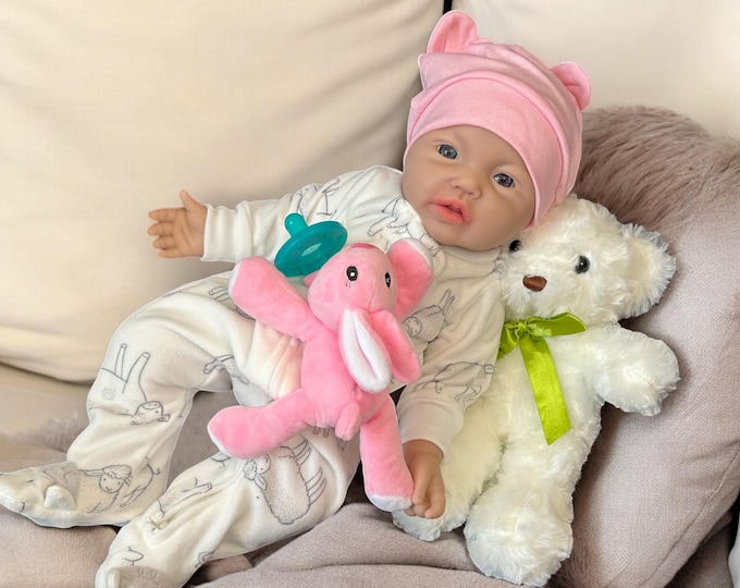 Silicone Doll 17" 6.1 pounds