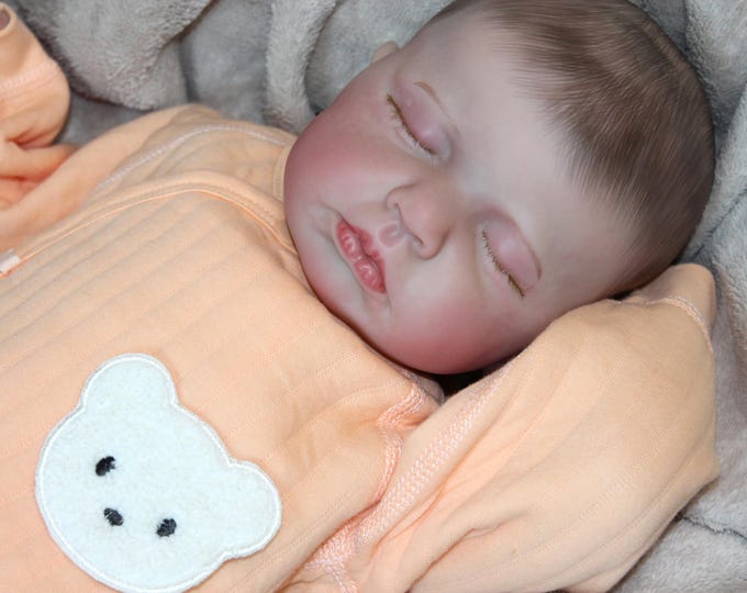 Lifelike Reborn Baby Doll 20” 2 to 7 Pounds