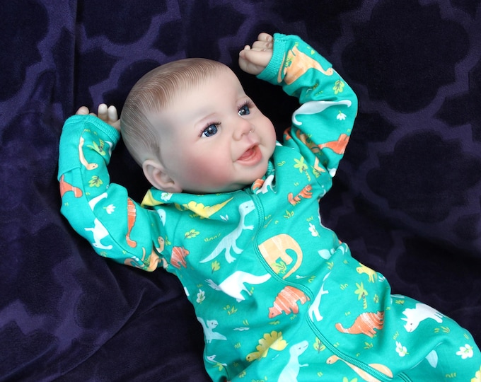 Lifelike Reborn Baby Doll 18” - Lucas