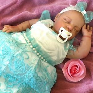 Lifelike Reborn Baby Doll 20” 8 Pounds Weighted Newborn Baby Girl/Boy Soft Heavy Baby Dolls For Children Child Friendly Gifts For Girls