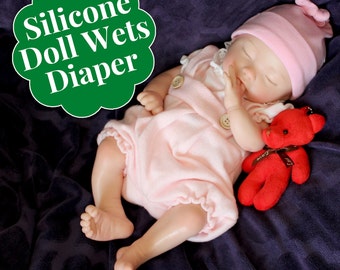 Drink and Wet Silicone Dolls Wet System Wets Diaper 13" Full Silicone Baby Doll Can Pee Diapers Realistic Real Lifelike 3lbs Dolls Bathtub