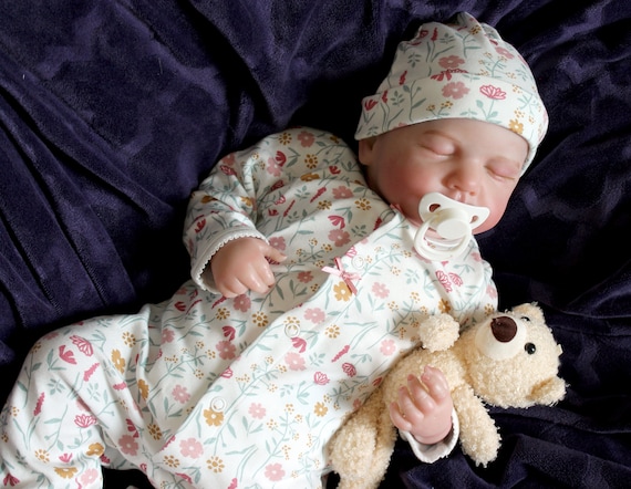 Lifelike Reborn Baby Doll 20” 2 to 8 Pounds