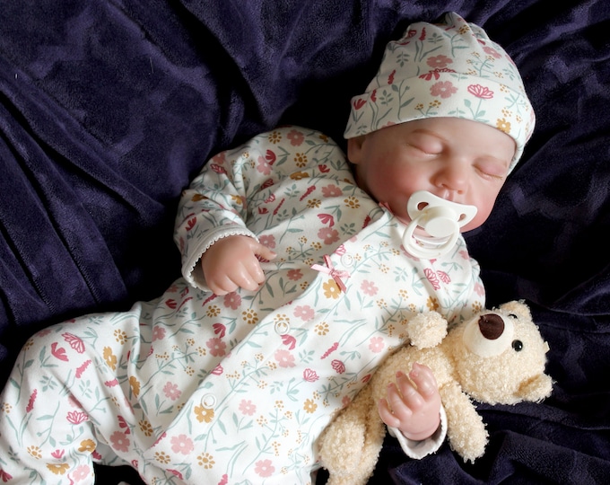 Lifelike Reborn Baby Doll 20” 2 to 8 Pounds