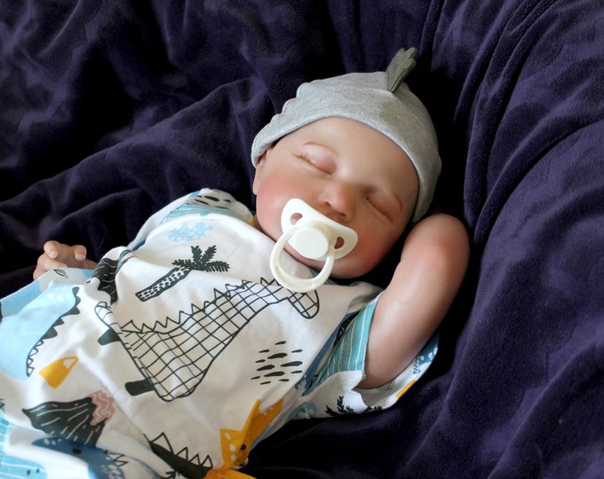 Lifelike Reborn Baby Doll 20” 2 to 8 Pounds