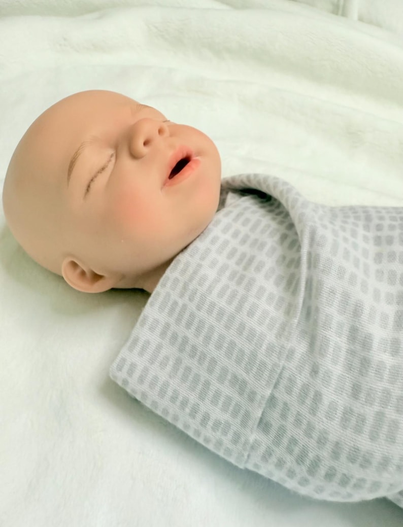Realistische siliconen babypop: 13" Reborn Ecoflex-pop afbeelding 12