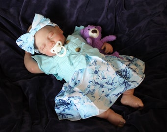 Painted Finished Reborn 2 to 8 Pounds Lifelike Baby Doll 20” Weighted Newborn Baby Heavy Dolls For Children Child Friendly Gifts For Girls