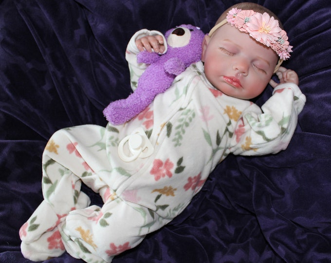 Lifelike Reborn Baby Doll 20” 2 to 8 Pounds
