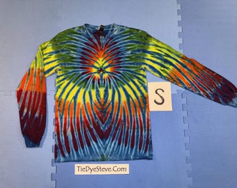 Långärmad t-shirt med batikmönster ~ Regnbågsspinnspiral ~ i_7117 ~ Vuxen Liten