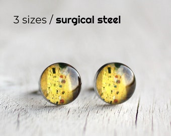 Kiss earring stud, Klimt post earrings, Surgical steel stud, Tiny earring studs, gift for her, woman gift idea, fine art earring stud