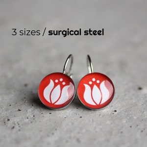 Floral earrings, Surgical steel earrings, Hungarian folk motif earrings, Red White earring, Leverback, Dangle earring, hungarian jewery