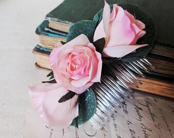 Bridal hair comb wedding accessory beautiful classy pink blush rose spring summer bride eucalyptis simple woman's fashion bride flower