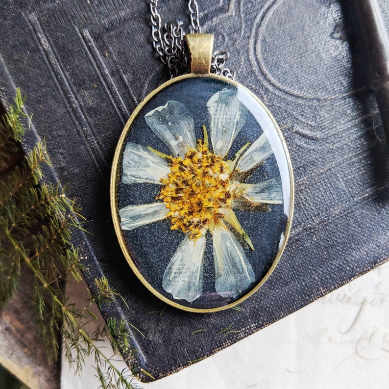 Pressed flower necklace real summer cosmo cream floral fresh fun resin garden preserved nature mothers day gift present brass extra long