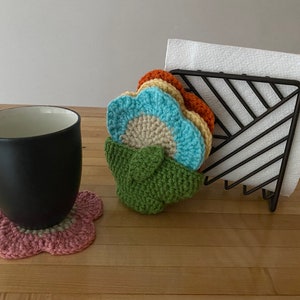 Sous-bocks fleuris, ensemble de sous-bocks fleuris au crochet, sous-bocks fleuris au crochet avec panier, lot de 4 sous-bocks, sous-bocks fleuris au crochet, cadeau pour maman image 5