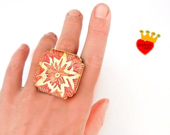 Flower-cocktail ring,brass ring,etched jewelry,adjustable ring,flower ring,red ring,boho Jewelry,Handmade ring,metalwork,statement ring