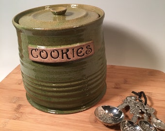 Cookie Jar - Lidded Jar - Kitchen storage -Avocado Green pottery- farmhouse style ceramics -modern  - kitchen canister - storage container