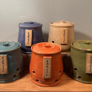Custom Garlic Keeper - Pottery Garlic Jar - Lidded Jar - Kitchen Storage - Made to Order - Choose your color- ceramics - pottery - stoneware