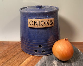 Custom Onion Jar - Made to Order Lidded Jar - Large Canister - Kitchen Storage - Choose your Text - Choose your Color - Ceramics - Pottery