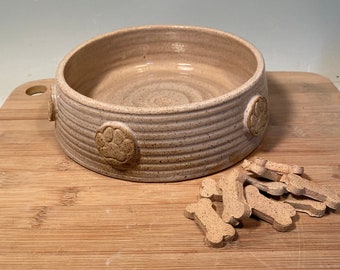 Large Pet dish - large bowl with Paw Prints- Ivory -White Pottery dog bowl - Ceramic pet bowl - farmhouse style - stoneware - pets - feeding