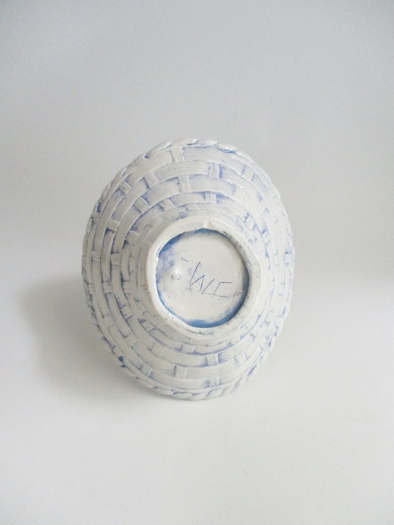 Vintage Basket Small Ceramic Blue White Retro Candy Dish -  Israel