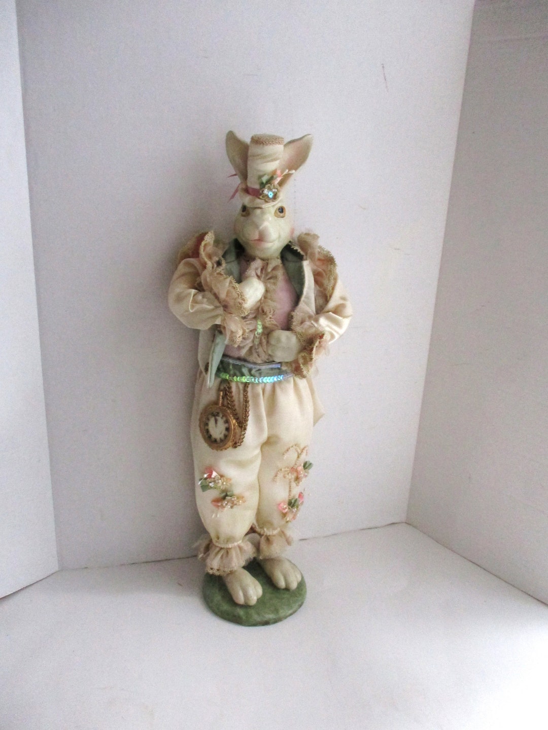 Vintage Rabbit Figurine 21