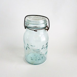 Vintage Milk Crate Metal Bottle Mason Jar Carrier Red Handle Farmhouse Kitchen Decor