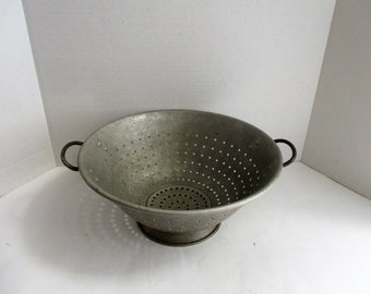 Vintage Colander Gray Metal Strainer Wear-Ever