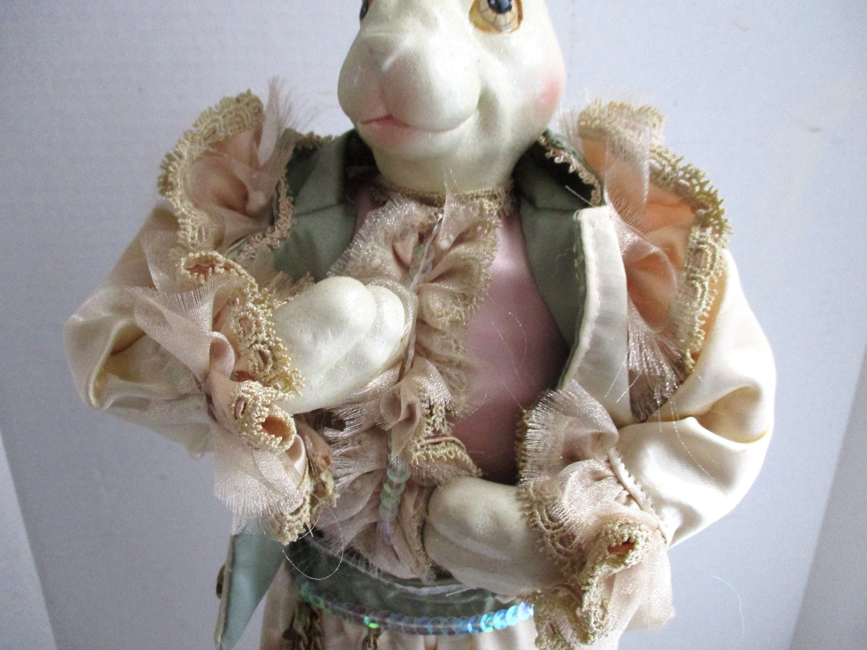 Vintage Cracker Barrel White Rabbit Figurine 21