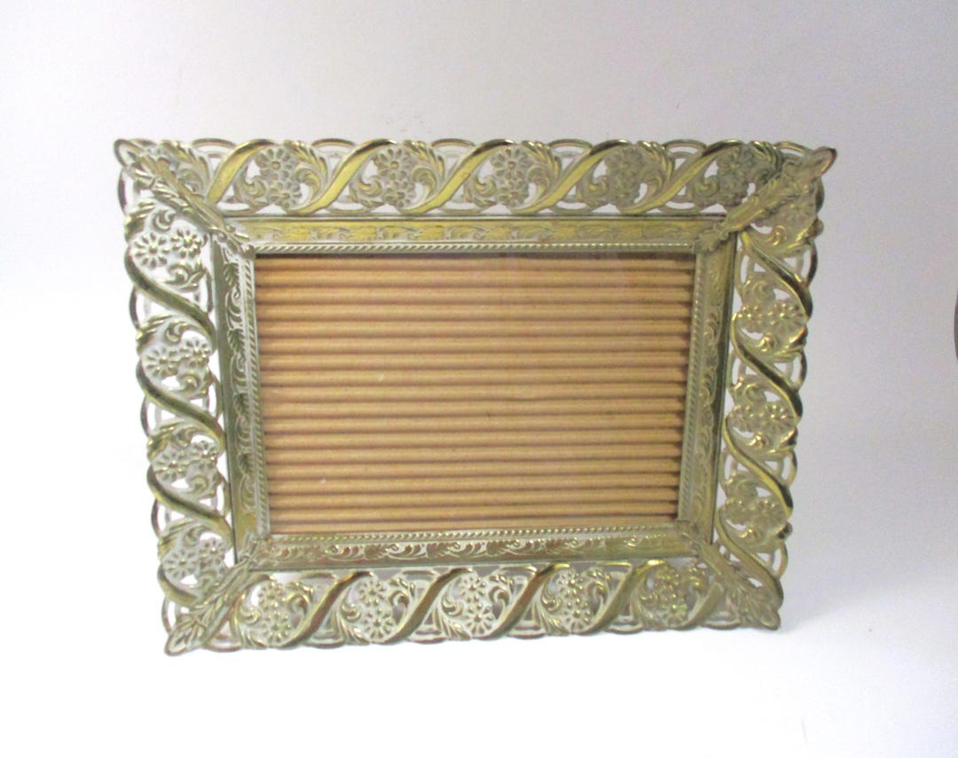 Vintage Gold Tone Metal Picture Frame: Ornate Scroll & Daisies (5x7) - Etsy