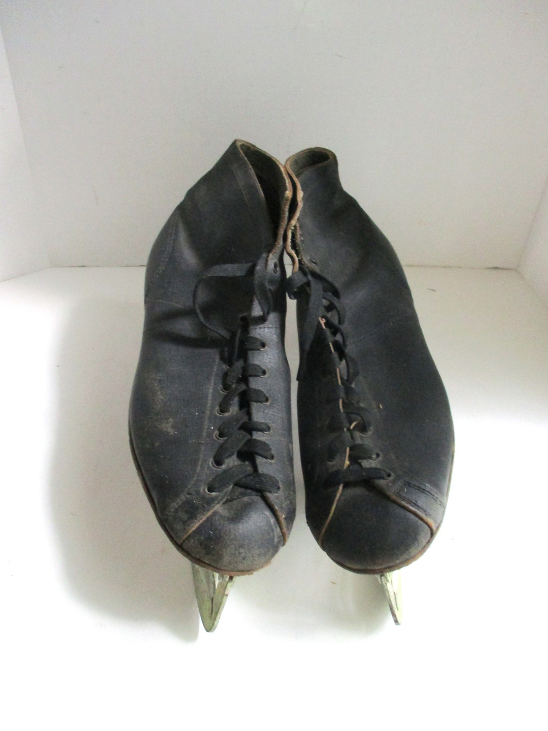 Vintage Men's Ice Skates Black Leather Figure Skates Etsy