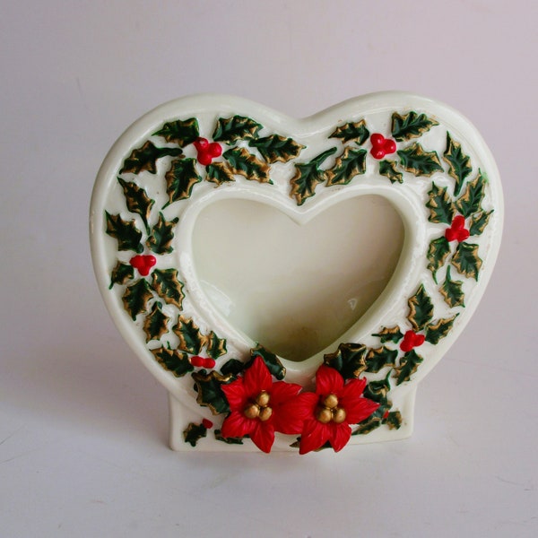 Vintage Picture Frame Poinsettia Heart Tabletop
