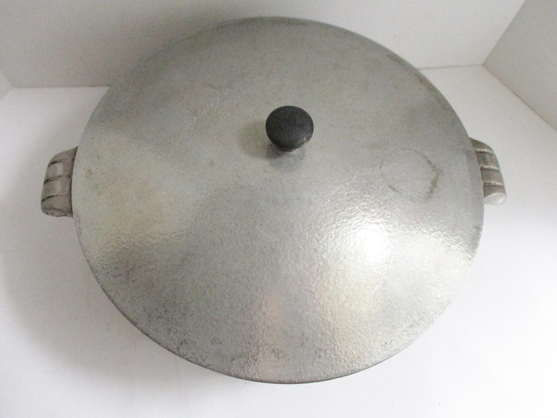 Vintage Dutch Oven Stock Pot 5 Quart Sears Hammered Cast Etsy