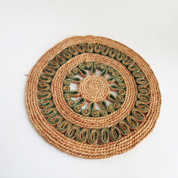 Vintage Straw Trivet Round Beige Green Rattan Hot Plate