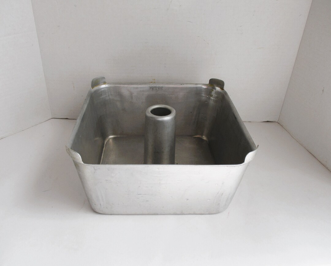 Vintage Square Angel Food Cake Pan RARE Wear Ever 2740 Aluminum Two