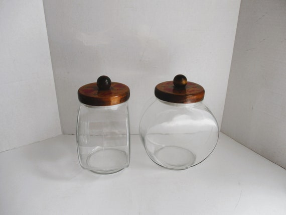Sweejar Large Glass Candy Jars with Wooden Lids, 1.2 Gallon Glass Jar with  Lid, Sugar/Flour Storage Containers, Big Glass Canisters with Airtight Lid,  1 Pack, Press Lid - Yahoo Shopping