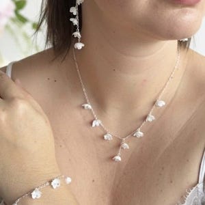 Maxi Statement Lily Bridal Jewelry Set, FREE SHIPPING, 925 Silver Hooks, Large Floral Earrings, Necklace & Bracelet, Boho Wedding Jewelry Se