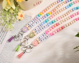 Laccetto identificativo personalizzato per insegnanti con nome, porta badge in silicone boho con perline e nappa
