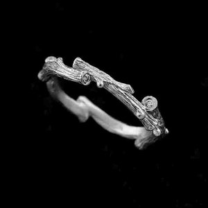 Tree Bark Wedding Ring, Diamond Band, Non Traditional Women&#39;s Wedding Ring, Wavy Organic Wedding Ring, Unique Tree Twig Gold Ring 4mm