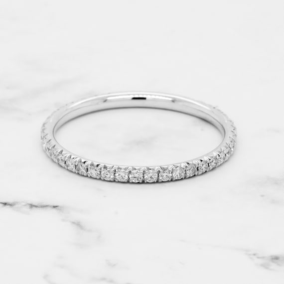 Skinny platinum eternity ring best sale