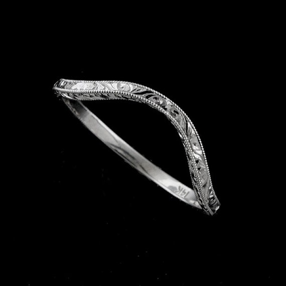 Curved silver wedding band deals