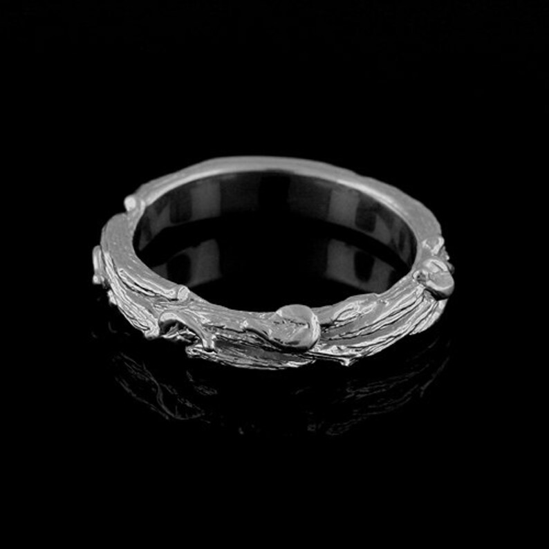 Hand Carved Wedding 4mm Nature Inspired Wedding Band Organic Wedding Band Tree Bark Band Leaf Wedding Band Women/'s Silver Wedding Ring