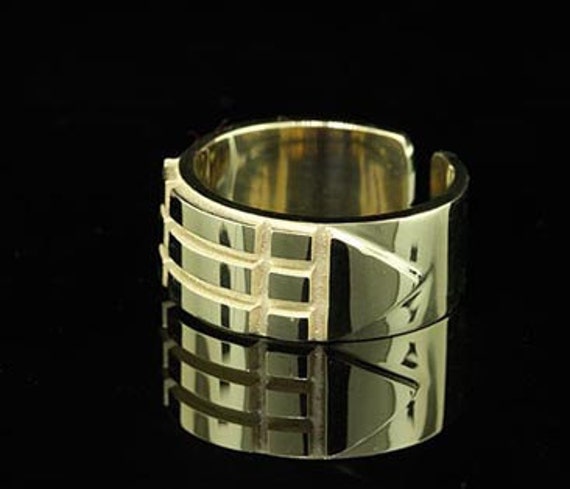 The Atlantean ring (Egyptian) – Silver Shark