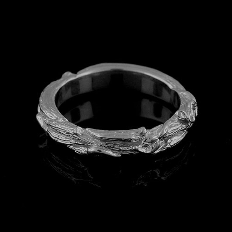 Hand Carved Wedding 4mm Nature Inspired Wedding Band Organic Wedding Band Tree Bark Band Leaf Wedding Band Women/'s Silver Wedding Ring