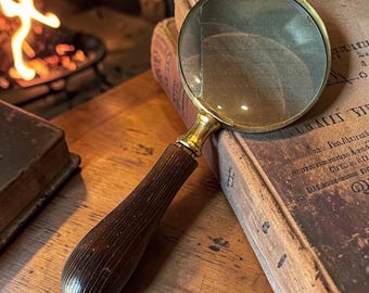 Vintage Brass Magnifying Glass – Ribbed Wood Handle, Desk Accessory, Library Decor