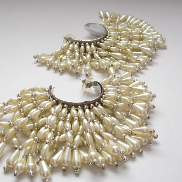 Pearl Earrings 1970s Bohemian Cluster Pierced