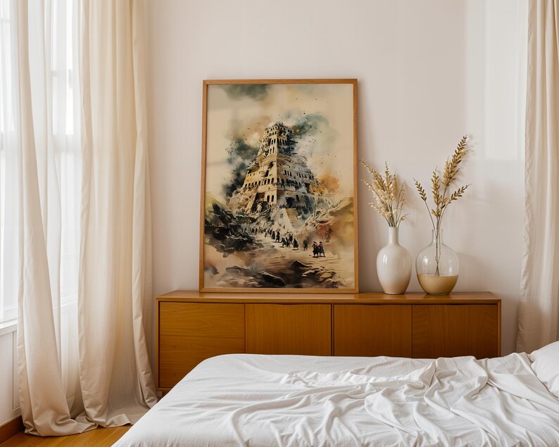 Op de afbeelding: Een ingelijste aquarelprint met een oude toren met meerdere verdiepingen, donkere, wervelende wolken en een groep kleine figuren die naar de basis lopen, uitgevoerd in bruin-, blauw- en cr&egrave;metinten op een lichtgekleurde achtergrond.