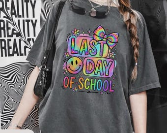 Chemise Dernier jour d'école Comfort Colors®, t-shirt de fin d'école, cadeau pour enseignant, chemise avec la sortie de l'école, t-shirt d'école pour enfants, cadeau pour les vacances d'été